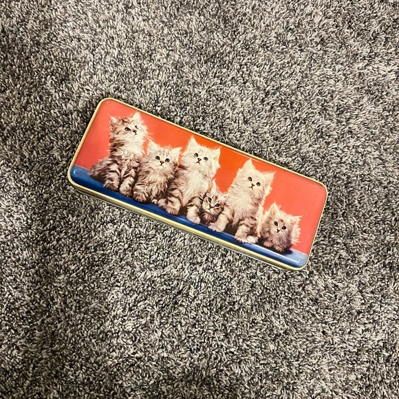 Adorable Vintage Pretty Kitty Tin Can - Picture 2 of 12